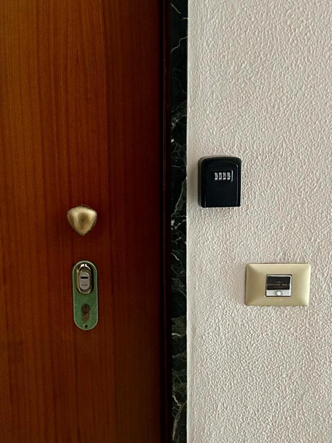 Ferienwohnung Casa Valentina San Donato Milanese Exterior foto